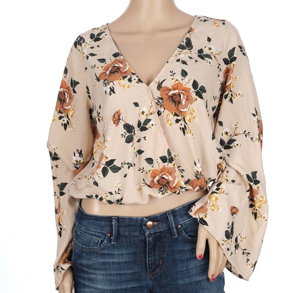 Sadie & Sage Tops - Sadie & Sage Floral Boho Crop Top Medium